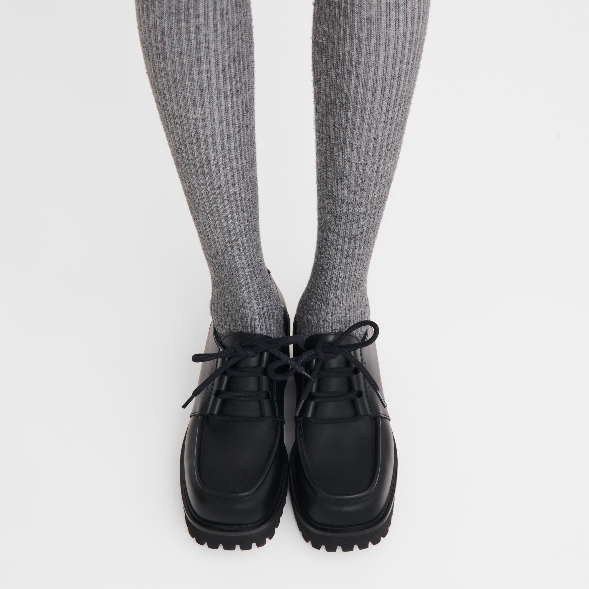 La Voyageuse Derby Black - OTHER